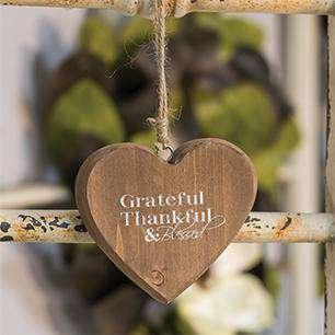 *Grateful Heart Ornament - The Fox Decor